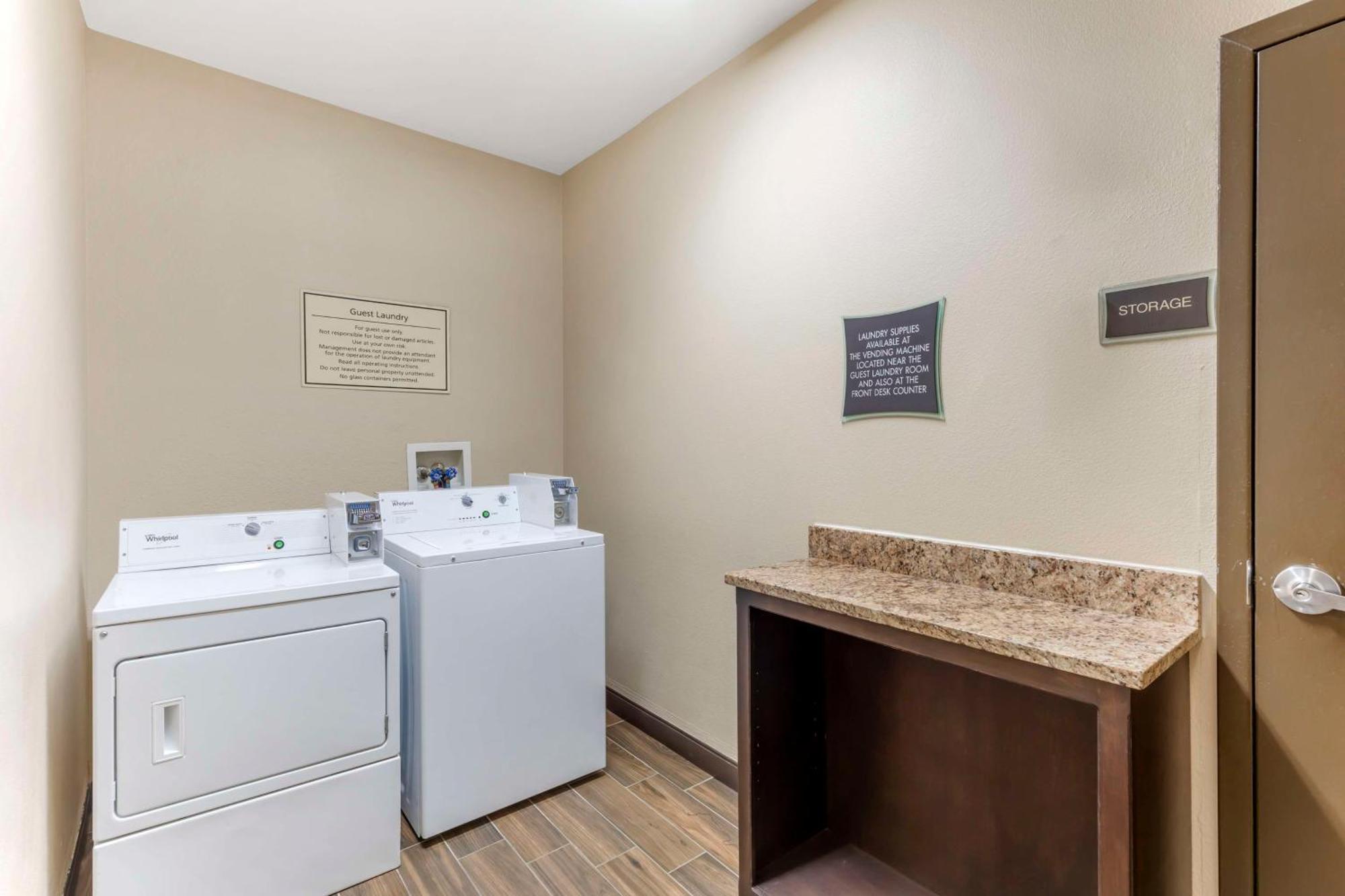 Western Inn&suites Hotel Burleson
