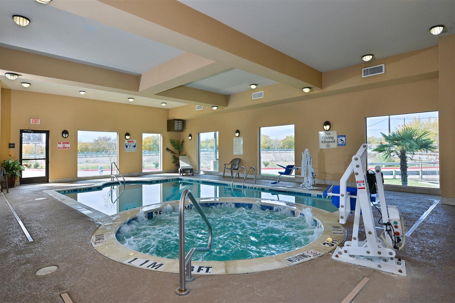Western Inn&suites 3* Burleson