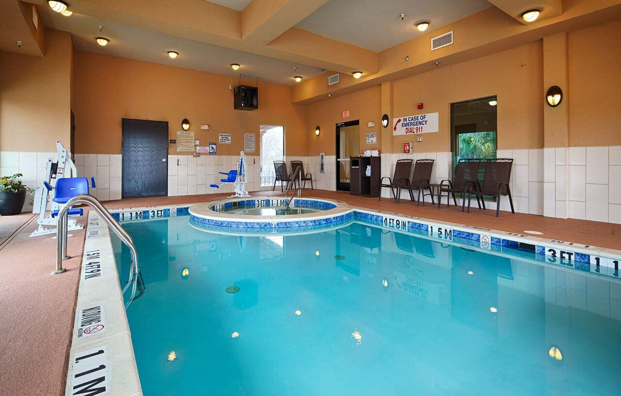 Western Inn&suites Hotel Burleson