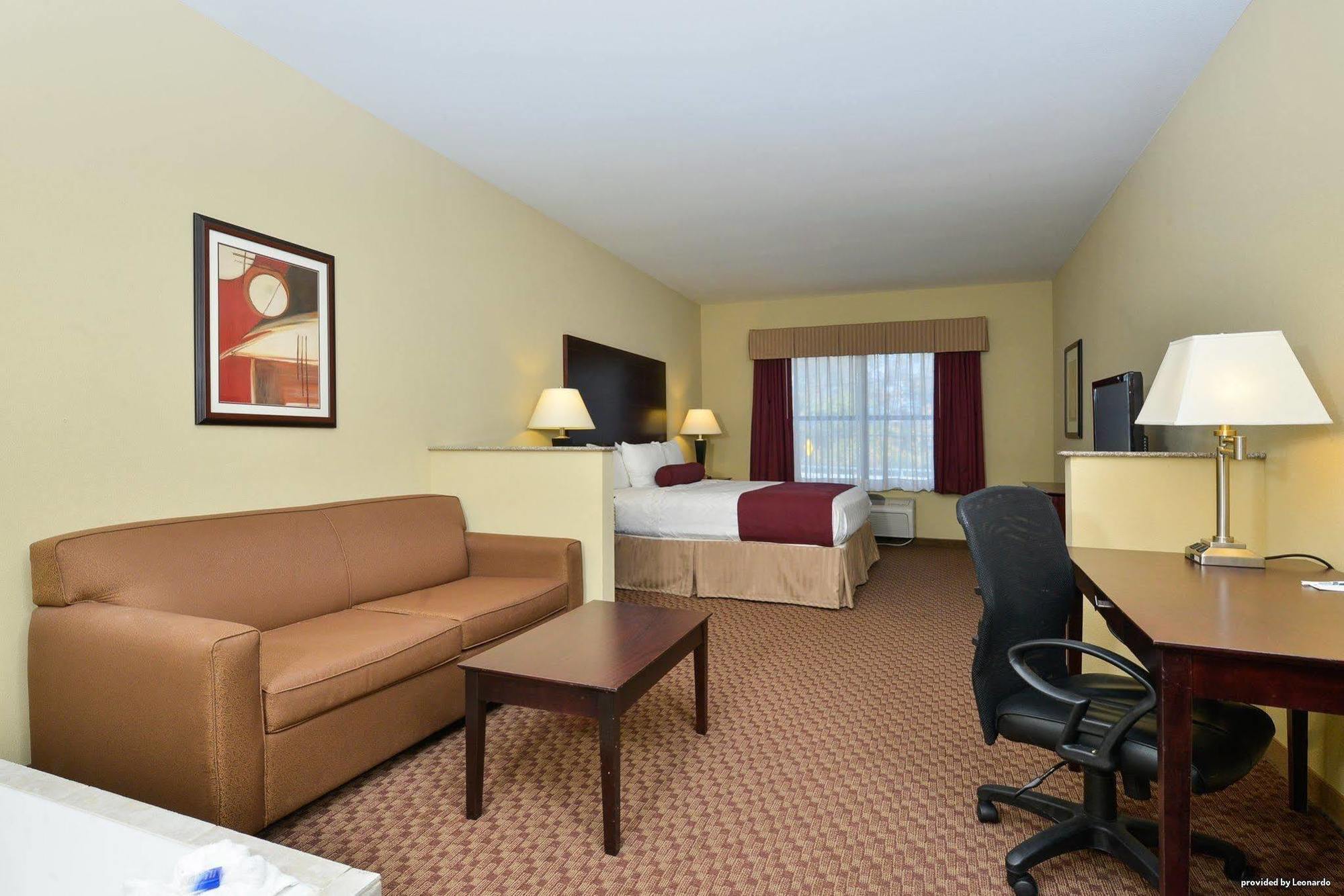 Hotel Western & 3*